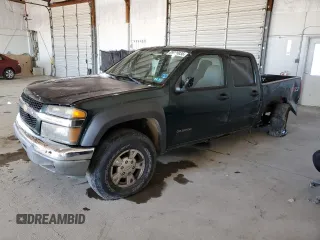 2005 Chevrolet Colorado 1SF LS Z71 with VIN 1GCDT136658124524, listed as a Copart auction lot 89008035 with 247,984 mi miles and Salvage Title. Bid and sale history available at carsss.com. Image 1.