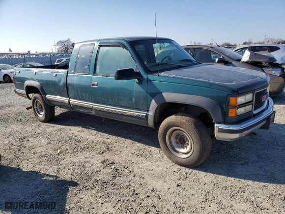 1997 GMC Sierra 2500 with VIN 1GTGK29RXVE540701, listed as a Copart auction lot 41925335 with 151,441 mi miles and Clean Title. Bid and sale history available at carsss.com. Image 4.