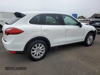 2014 Porsche Cayenne with VIN WP1AA2A21ELA96609, listed as a Copart auction lot 45819215 with 37,746 mi miles and Salvage Title. Bid and sale history available at DreamBid. Image 3.