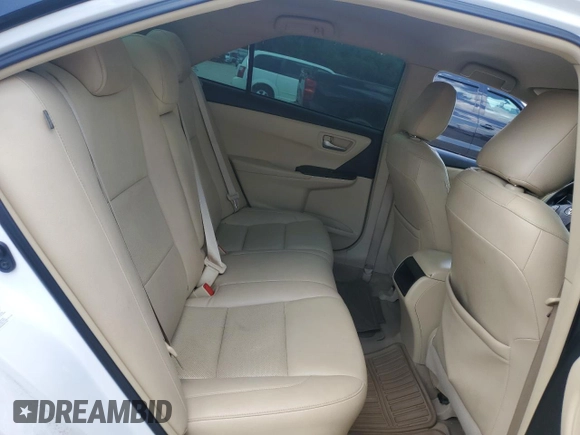 2015 Toyota Camry XLE z VIN 4T4BF1FK7FR480451, wystawiony jako Copart lot #56306545 z przebiegiem 175 173 mil mil oraz Szkoda całkowita • Salvage title. Historia ofert i sprzedaży dostępna na DreamBid. Obrazek 10.