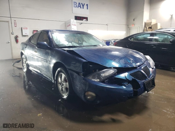 2005 Pontiac Grand Prix with VIN 2G2WP522851142470, listed as a Copart auction lot 47502185 with 0 mi miles and Salvage Title. Bid and sale history available at carsss.com. Image 4.