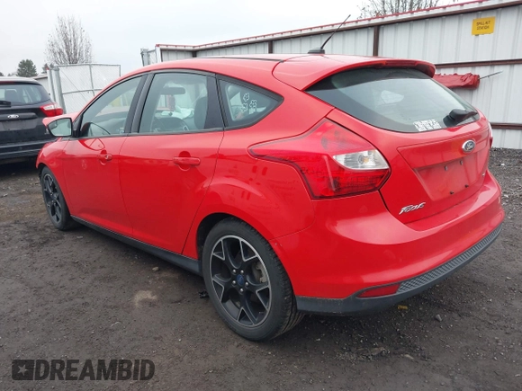 2014 Ford Focus SE with VIN 1FADP3K29EL111106, listed as a IAAI auction lot 41070212 with 72,730 mi miles. Bid and sale history available at carsss.com. Image 3.