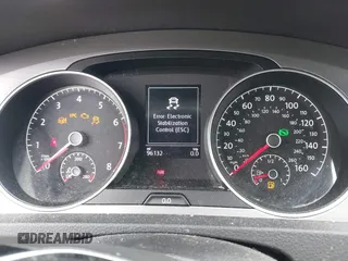 2017 Volkswagen Golf SportWagen S with VIN 3VW017AU3HM532260, listed as a IAAI auction lot 41822642 with 96,132 mi miles. Bid and sale history available at carsss.com. Image 7.