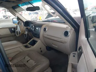 2004 Ford Expedition Eddie Bauer с VIN 1FMFU18L64LA20952, выставлен на аукционе IAAI как лот 41777399 с пробегом 253 488 миль миль и . История ставок и продаж доступна на DreamBid. Изображение 5.
