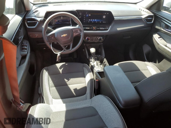 2024 Chevrolet TrailBlazer LT with VIN KL79MPSL0RB034188, listed as a Copart auction lot 53601795 with 30,469 mi miles and Salvage Title. Bid and sale history available at DreamBid. Image 8.