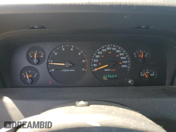 2004 Jeep Grand Cherokee Laredo with VIN 1J4GW48N34C425845, listed as a Copart auction lot 61200555 with 133,664 mi miles and Clean title. Bid and sale history available at DreamBid. Image 9.