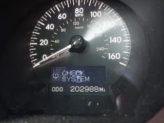 2006 Lexus GS 300 z VIN JTHCH96S360003694, wystawiony jako IAAI lot #42423451 z przebiegiem 202 988 mil mil oraz . Historia ofert i sprzedaży dostępna na DreamBid. Obrazek 7.