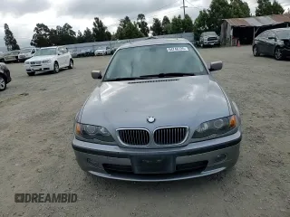 2004 BMW 3 Series 330xi with VIN WBAEW534X4PN33452, listed as a Copart auction lot 54746735 with 135,729 mi miles and Salvage title. Bid and sale history available at DreamBid. Image 13.