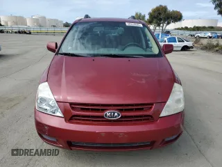 2008 Kia Sedona LX with VIN KNDMB233686218479, listed as a Copart auction lot 50228685 with 200,945 mi miles and Salvage Title. Bid and sale history available at carsss.com. Image 5.