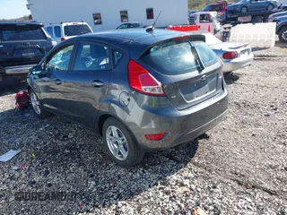 2019 Ford Fiesta SE with VIN 3FADP4EJ7KM138162, listed as a IAAI auction lot 40754211 with 51,886 mi miles. Bid and sale history available at carsss.com. Image 3.