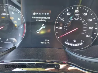 2015 Kia K900 Luxury with VIN KNALW4D48F6022640, listed as a IAAI auction lot 41923040 with 95,557 mi miles. Bid and sale history available at carsss.com. Image 16.