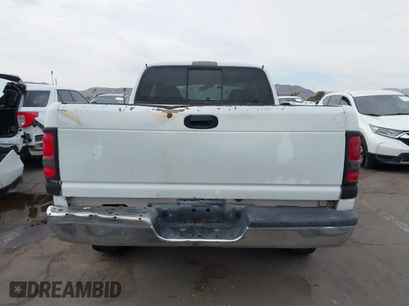 2001 Dodge 1500 z VIN 3B7HC13Y31M536750, wystawiony jako IAAI lot #42359379 z przebiegiem 203 980 mil mil oraz . Historia ofert i sprzedaży dostępna na DreamBid. Obrazek 16.