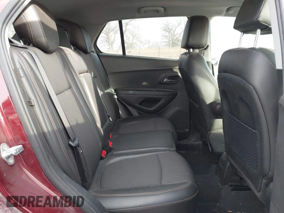 2017 Chevrolet Trax LT with VIN 3GNCJPSB5HL262068, listed as a IAAI auction lot 41437329 with 132,559 mi miles. Bid and sale history available at carsss.com. Image 8.