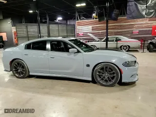 2022 Dodge Charger Scat Pack with VIN 2C3CDXGJXNH208998, listed as a Copart auction lot 45358455 with 26,742 mi miles and Clean Title. Bid and sale history available at carsss.com. Image 15.