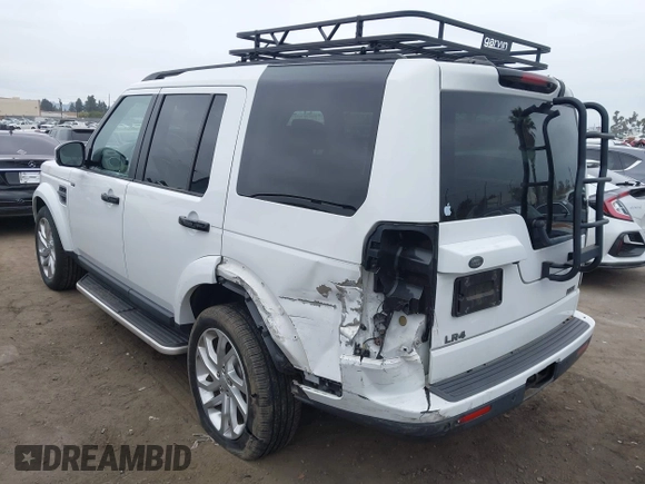 2016 Land Rover LR4 HSE z VIN SALAG2V61GA828886, wystawiony jako IAAI lot #42178599 z przebiegiem 100 217 mil mil oraz . Historia ofert i sprzedaży dostępna na DreamBid. Obrazek 3.