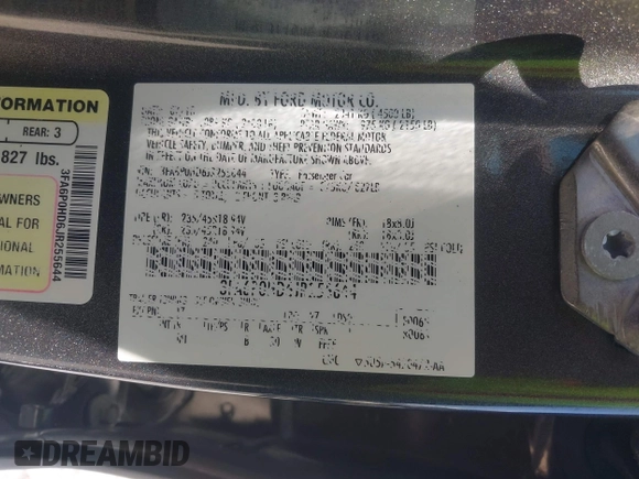 2018 Ford Fusion SE with VIN 3FA6P0HD6JR255644, listed as a IAAI auction lot 42021447 with 122,022 mi miles. Bid and sale history available at carsss.com. Image 9.
