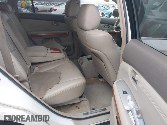 2004 Lexus RX with VIN JTJGA31U840005125, listed as a IAAI auction lot 40663178 with Not Provided miles. Bid and sale history available at carsss.com. Image 8.