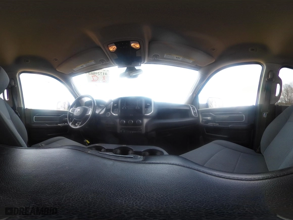 2019 Ram 2500 Big Horn with VIN 3C6UR5DL2KG675282, listed as a IAAI auction lot 41729803 with 88,084 mi miles. Bid and sale history available at carsss.com. Image 19.