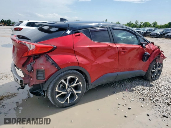 2020 Toyota C-HR LE z VIN NMTKHMBX4LR118586, wystawiony jako Copart lot #59542645 z przebiegiem 67 018 mil mil oraz Szkoda całkowita • Salvage title. Historia ofert i sprzedaży dostępna na DreamBid. Obrazek 3.