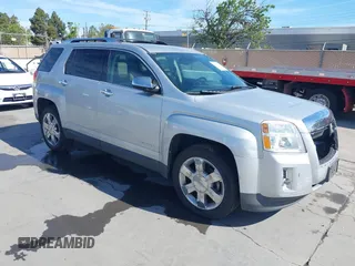 2012 GMC Terrain SLT-2 with VIN 2GKFLWE51C6231496, listed as a IAAI auction lot 42019893 with 157,232 mi miles. Bid and sale history available at carsss.com. Image 1.