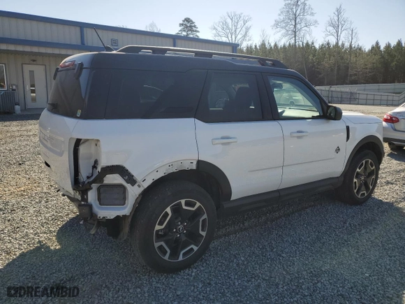 2023 Ford Bronco Sport Outer Banks with VIN 3FMCR9C64PRE09406, listed as a Copart auction lot 48942645 with 17,448 mi miles and Salvage Title. Bid and sale history available at carsss.com. Image 3.