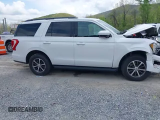 2019 Ford Expedition XLT with VIN 1FMJU1JT0KEA72504, listed as a IAAI auction lot 42123316 with 118,906 mi miles and . Bid and sale history available at DreamBid. Image 13.