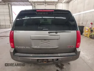 2013 GMC Yukon XL SLT with VIN 1GKS2KE71DR213758, listed as a IAAI auction lot 41713240 with 193,611 mi miles. Bid and sale history available at carsss.com. Image 17.