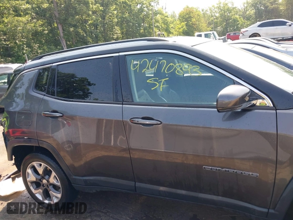 2019 Jeep Compass Limited with VIN 3C4NJDCB3KT624128, listed as a IAAI auction lot 42470893 with 94,350 mi miles and . Bid and sale history available at DreamBid. Image 14.