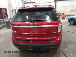 2014 Ford Explorer XLT with VIN 1FM5K8D82EGC13413, listed as a IAAI auction lot 41583376 with 138,890 mi miles and . Bid and sale history available at carsss.com. Image 16.