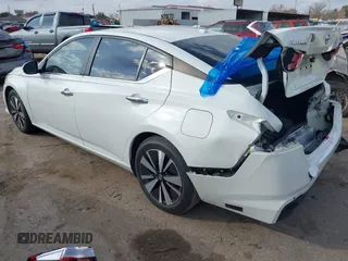 2021 Nissan Altima 2.5 SV with VIN 1N4BL4DV9MN389782, listed as a IAAI auction lot 41512945 with 75,082 mi miles. Bid and sale history available at carsss.com. Image 3.