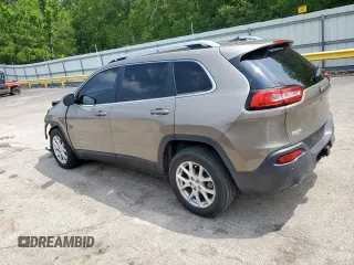2017 Jeep Cherokee Latitude z VIN 1C4PJLCB3HW502519, wystawiony jako Copart lot #56926335 z przebiegiem 47 549 mil mil oraz Szkoda całkowita • Salvage title. Historia ofert i sprzedaży dostępna na DreamBid. Obrazek 2.
