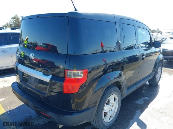 2011 Honda Element LX with VIN 5J6YH1H30BL000642, listed as a IAAI auction lot 41774181 with NaN miles. Bid and sale history available at carsss.com. Image 4.