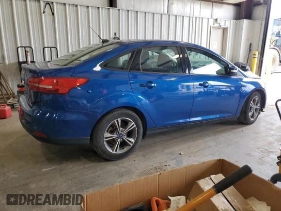 2018 Ford Focus SE z VIN 1FADP3FE2JL332464, wystawiony jako Copart lot #55649215 z przebiegiem 95 541 mil mil oraz Czysty tytuł • Clean title. Historia ofert i sprzedaży dostępna na DreamBid. Obrazek 3.
