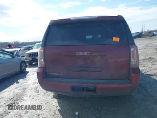 2019 GMC Yukon XL SLT with VIN 1GKS2GKC9KR341807, listed as a IAAI auction lot 41658848 with 68,204 mi miles. Bid and sale history available at carsss.com. Image 16.