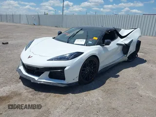 2023 Chevrolet Corvette 3LZ with VIN 1G1YF3D37P5603363, listed as a IAAI auction lot 42176876 with Not provided miles and . Bid and sale history available at DreamBid. Image 17.