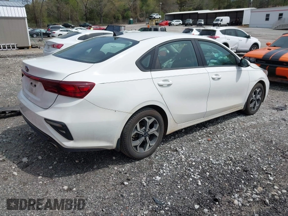 2021 Kia Forte FE z VIN 3KPF24AD5ME335331, wystawiony jako IAAI lot #41926109 z przebiegiem 87 354 mil mil oraz . Historia ofert i sprzedaży dostępna na DreamBid. Obrazek 4.