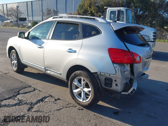 2011 Nissan Rogue SV with VIN JN8AS5MT1BW166774, listed as a IAAI auction lot 41343055 with 117,904 mi miles. Bid and sale history available at carsss.com. Image 3.
