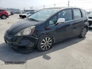 2012 Honda Fit Sport with VIN JHMGE8H5XCC006016, listed as a Copart auction lot 52941995 with 196,312 mi miles and Salvage Title. Bid and sale history available at carsss.com. Image 1.