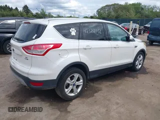 2016 Ford Escape SE z VIN 1FMCU9GX3GUB85250, wystawiony jako IAAI lot #42322056 z przebiegiem 187 833 mil mil oraz . Historia ofert i sprzedaży dostępna na DreamBid. Obrazek 4.