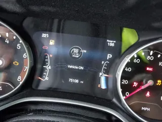 2018 Jeep Compass Altitude with VIN 3C4NJDBB3JT307076, listed as a IAAI auction lot 41387169 with 75,106 mi miles and . Bid and sale history available at carsss.com. Image 6.