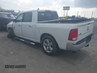 2016 Ram 1500 Big Horn z VIN 1C6RR6LG6GS208415, wystawiony jako IAAI lot #41800900 z przebiegiem 214 732 mil mil oraz . Historia ofert i sprzedaży dostępna na DreamBid. Obrazek 3.