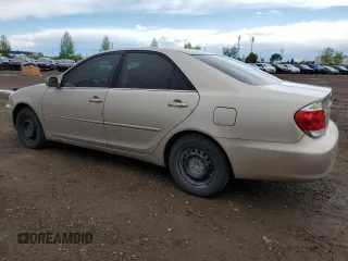 2005 Toyota Camry STD z VIN 4T1BE32K55U505585, wystawiony jako Copart lot #56913705 z przebiegiem 361 943 mil mil oraz Czysty tytuł • Clean title. Historia ofert i sprzedaży dostępna na DreamBid. Obrazek 2.