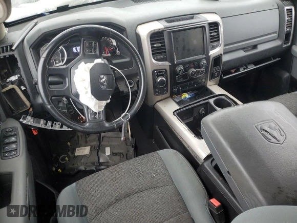2015 Ram 1500 Big Horn z VIN 1C6RR7GT0FS507829, wystawiony jako Copart lot #88800425 z przebiegiem 213 306 mil mil oraz Szkoda całkowita • Salvage title. Historia ofert i sprzedaży dostępna na DreamBid. Obrazek 8.