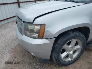 2011 Chevrolet Tahoe LT with VIN 1GNSCBE05BR190310, listed as a IAAI auction lot 42243623 with 249,453 mi miles and . Bid and sale history available at DreamBid. Image 6.