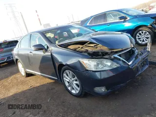 2010 Lexus ES with VIN JTHBK1EGXA2346513, listed as a IAAI auction lot 41775890 with 148,767 mi miles and . Bid and sale history available at carsss.com. Image 1.