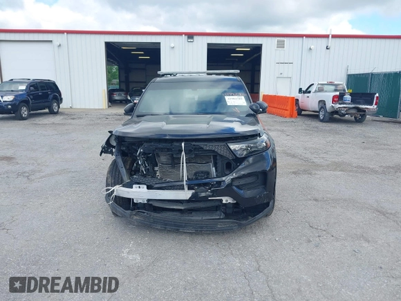 2020 Ford Police Interceptor Utility z VIN 1FM5K8AB4LGB67340, wystawiony jako IAAI lot #41982702 z przebiegiem 37 275 mil mil oraz . Historia ofert i sprzedaży dostępna na DreamBid. Obrazek 12.