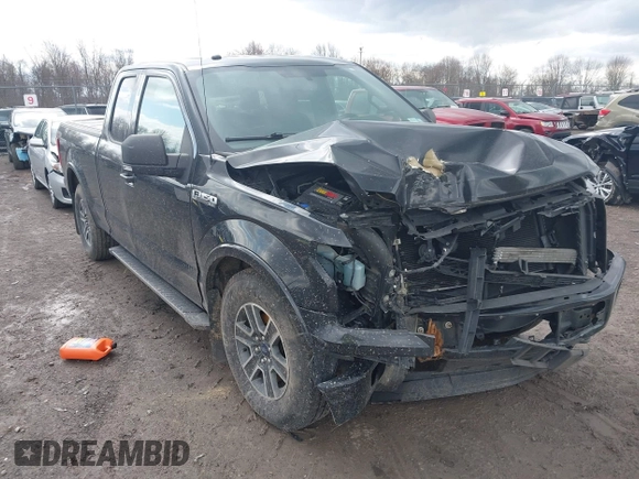 2016 Ford F-150 XLT with VIN 1FTFX1EF5GFC08651, listed as a IAAI auction lot 41898070 with 175,306 mi miles and . Bid and sale history available at carsss.com. Image 1.