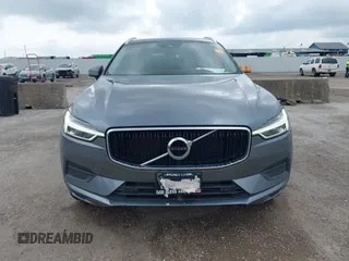 2018 Volvo XC60 Momentum z VIN LYV102RK1JB079168, wystawiony jako IAAI lot #42115403 z przebiegiem 58 377 mil mil oraz . Historia ofert i sprzedaży dostępna na DreamBid. Obrazek 12.