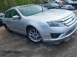 2012 Ford Fusion SEL with VIN 3FAHP0JG4CR303769, listed as a IAAI auction lot 42005051 with 224,415 mi miles. Bid and sale history available at carsss.com. Image 1.