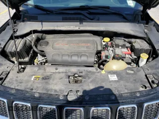 2018 Jeep Compass Altitude with VIN 3C4NJDBBXJT220422, listed as a Copart auction lot 53780225 with 93,004 mi miles and Salvage title. Bid and sale history available at DreamBid. Image 12.